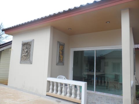 Khao Lak Summer House Resort Resort in Khuekkhak