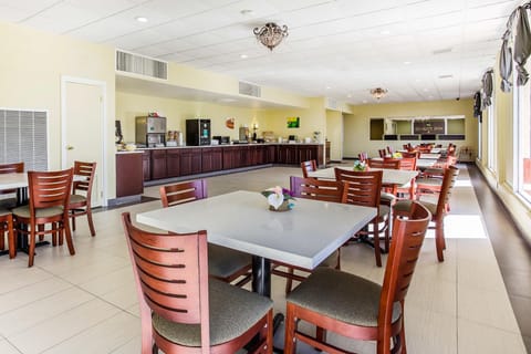 Baymont by Wyndham Walterboro Hotel in Walterboro