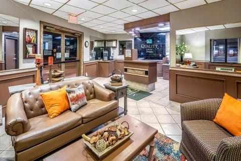 Quality Inn Keystone near Mount Rushmore Hotel in Keystone