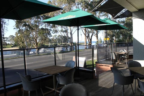 The Wharf Hotel Wynyard Hotel in Wynyard