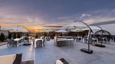 Four Points by Sheraton Atlanta Airport West Hotel in College Park