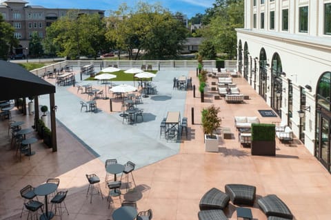 The Hamilton Alpharetta, Curio Collection by Hilton Hotel in Alpharetta