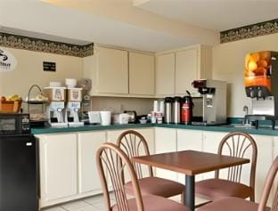 Rodeway Inn Richland - Jackson South Hotel in Richland