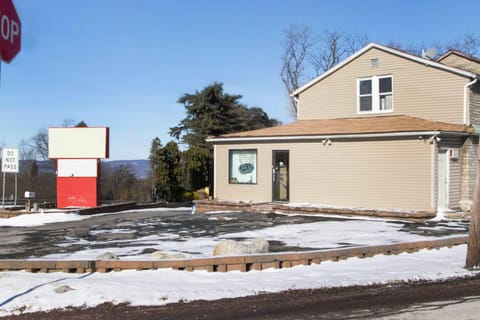 OYO Hotel Wilkes-Barre East Hotel in Luzerne County