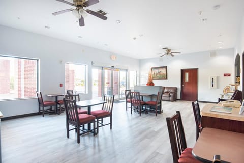 OYO Townhouse Clute Lake Jackson Hotel in Lake Jackson