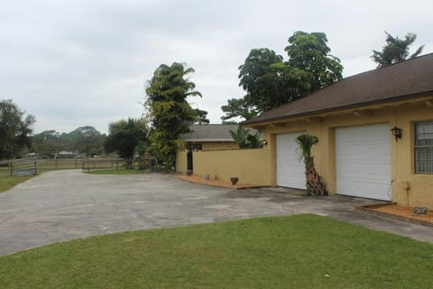 OYO Family Ranch at Melbourne FL Hotel in Melbourne