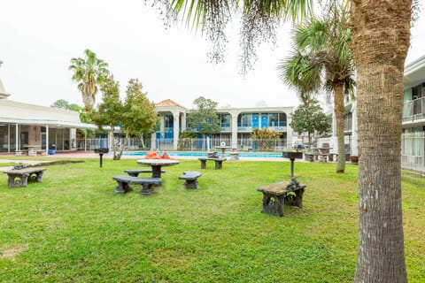 OYO Hotel Baton Rouge - Mead Rd Louisiana Hotel in Baton Rouge