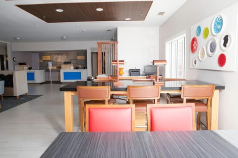 Holiday Inn Express Toledo West - Napoleon By IHG Hotel in Ohio