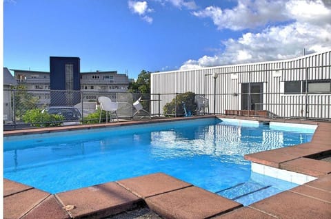 Tudor Motor Lodge Motel in Hamilton