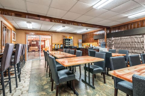 Econo Lodge Rutland City near Hwy 7 Hotel in Rutland