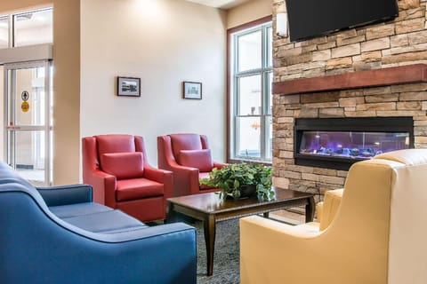 Quality Inn & Suites Houghton Downtown Hotel in Houghton