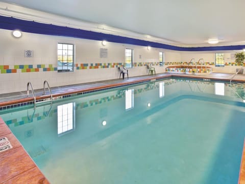 La Quinta Inn & Suites by Wyndham Rochester Mayo Clinic S Hotel in Rochester