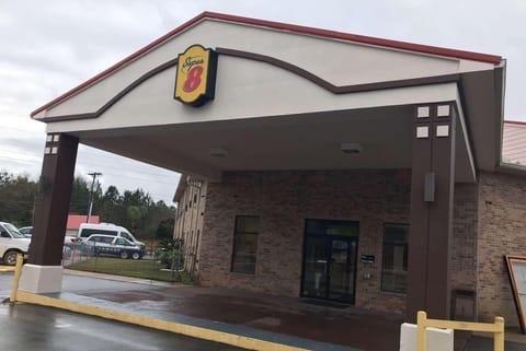 Super 8 by Wyndham Pascagoula Hotel in Moss Point