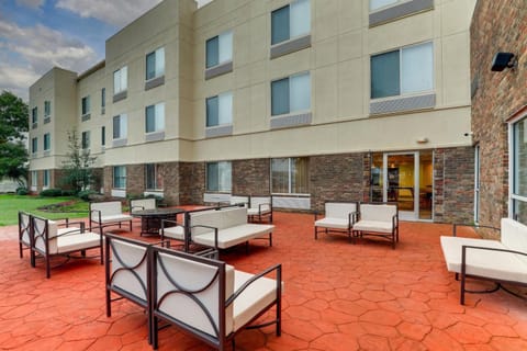 Best Western Plus Las Colinas Inn & Suites Hotel in Irving