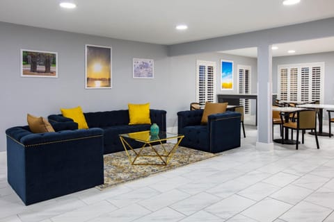 Days Inn by Wyndham Granbury Hotel in Granbury