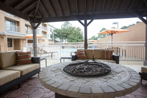 Courtyard by Marriott Memphis East/Bill Morris Parkway Hotel in Germantown