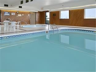 Days Inn by Wyndham Watertown Hotel in Watertown