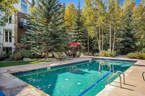 Lodge at Brookside Resort in Avon