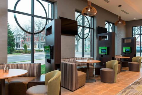 Courtyard by Marriott Holland Downtown Hotel in Holland