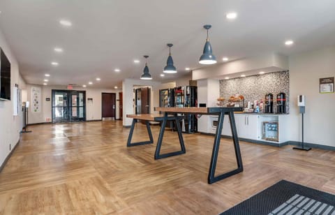 Extended Stay America Premier Suites - Oakland - Alameda Hotel in Alameda