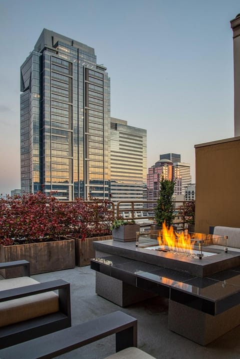 Sentinel Hotel in Portland