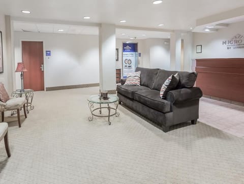 Microtel Inn & Suites by Wyndham Marianna Hotel in Alabama