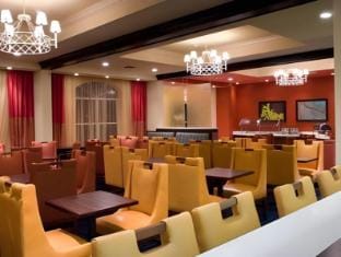 Fairfield by Marriott Inn & Suites Orlando Lake Buena Vista Hotel in Lake Buena Vista