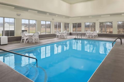 Baymont by Wyndham Washington Hotel in Indiana