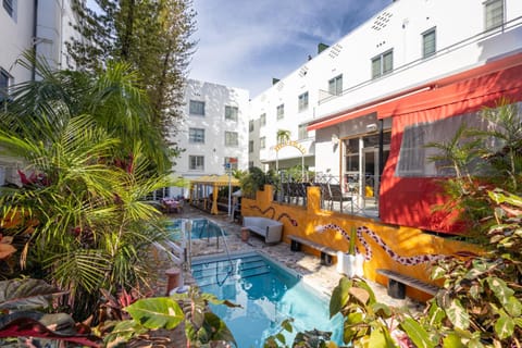 Viajero Miami Hostel in Flamingo Lummus