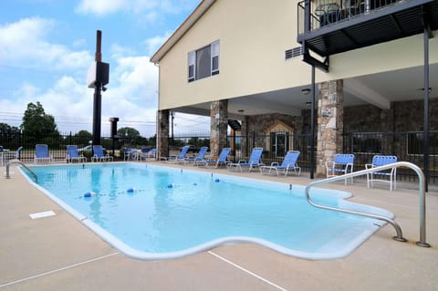 Clarion Pointe Kimball Hotel in Tennessee