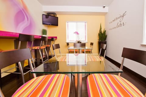 Menlo Park Inn Hotel in Atherton