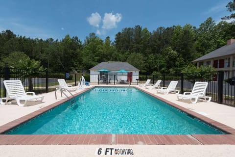 Super 8 By Wyndham Alexander City Hotel in Alexander City