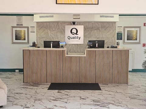Quality Inn & Suites Hotel in Metairie