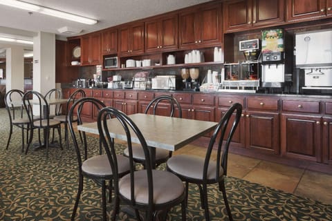 Super 8 By Wyndham Sioux Falls/41St Street Hotel in Sioux Falls