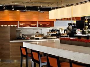 Courtyard by Marriott Atlanta Airport South/Sullivan Road Hotel in College Park