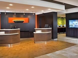 Courtyard by Marriott Atlanta Airport South/Sullivan Road Hotel in College Park