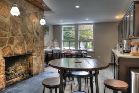 River Edge Inn Hotel in Gatlinburg