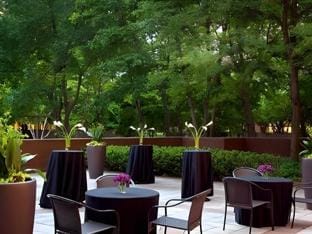 Chicago Marriott Suites O'Hare Hotel in Rosemont