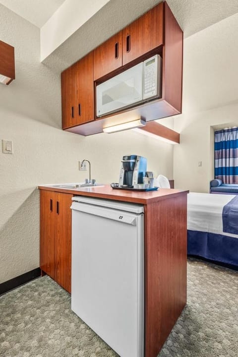 Microtel Inn & Suites by Wyndham Sainte Genevieve Hotel in Ozark Mountains