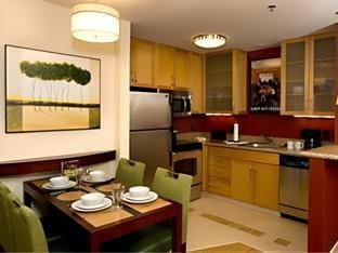 Residence Inn by Marriott Duluth Hotel in Duluth