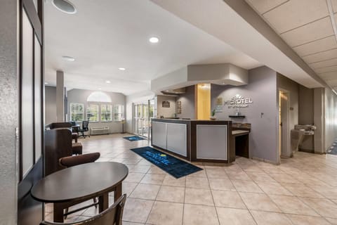 Microtel Inn & Suites by Wyndham Pearl River/Slidell Hotel in Slidell