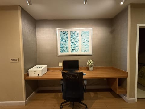 The Peoria Hotel, SureStay Collection by Best Western Hotel in Peoria