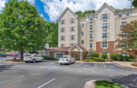 Extended Stay America Suites - Atlanta - Northlake Hotel in Tucker
