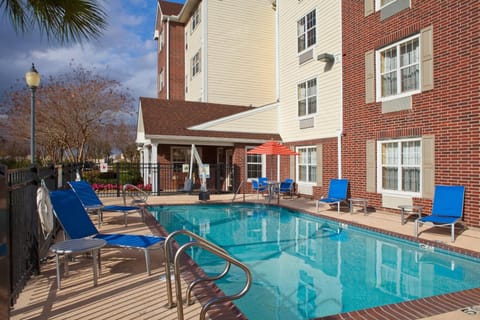 TownePlace Suites by Marriott New Orleans Metairie Hotel in Elmwood