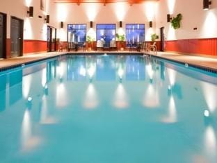 Holiday Inn Express & Suites Minneapolis – West End by IHG Hotel in Golden Valley