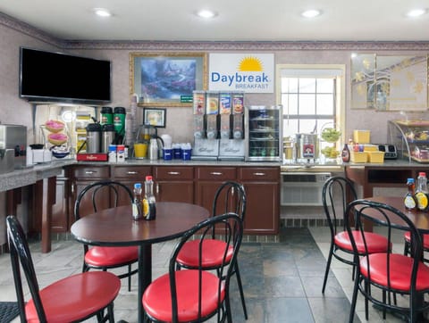 Days Inn by Wyndham Holladay Hotel in Tennessee