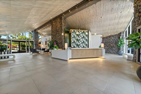 Humphreys Half Moon Inn Hotel in Point Loma