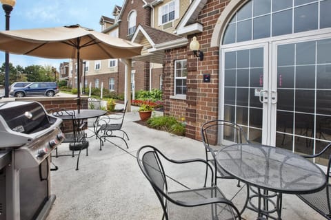 TownePlace Suites by Marriott Milwaukee Brookfield Hotel in Brookfield