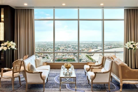 New Orleans Marriott Hotel in French Quarter