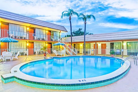 Days Inn by Wyndham St. Petersburg Central Hotel in St Petersburg